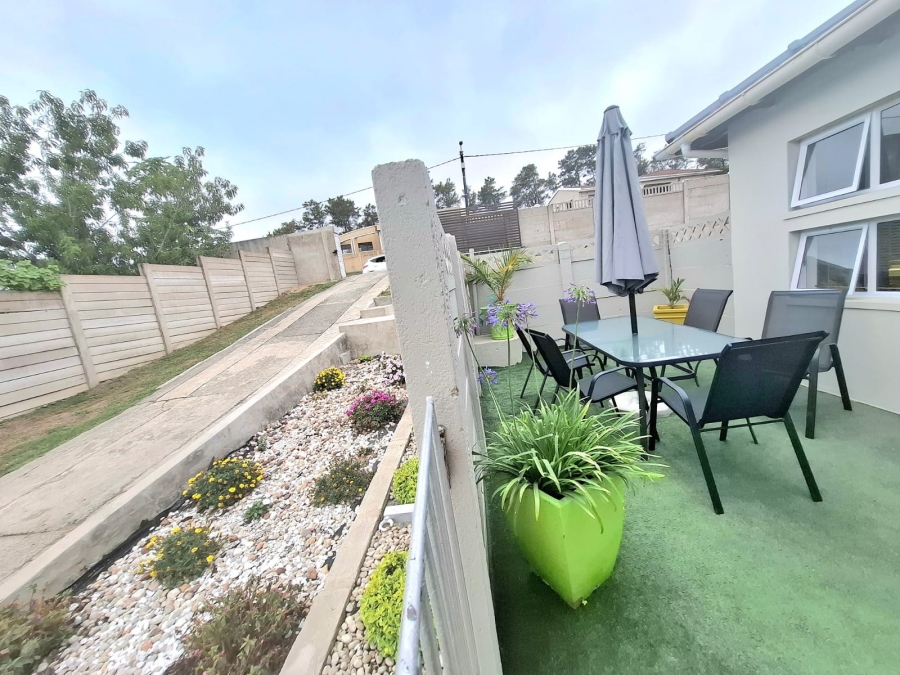 3 Bedroom Property for Sale in Cambridge West Eastern Cape